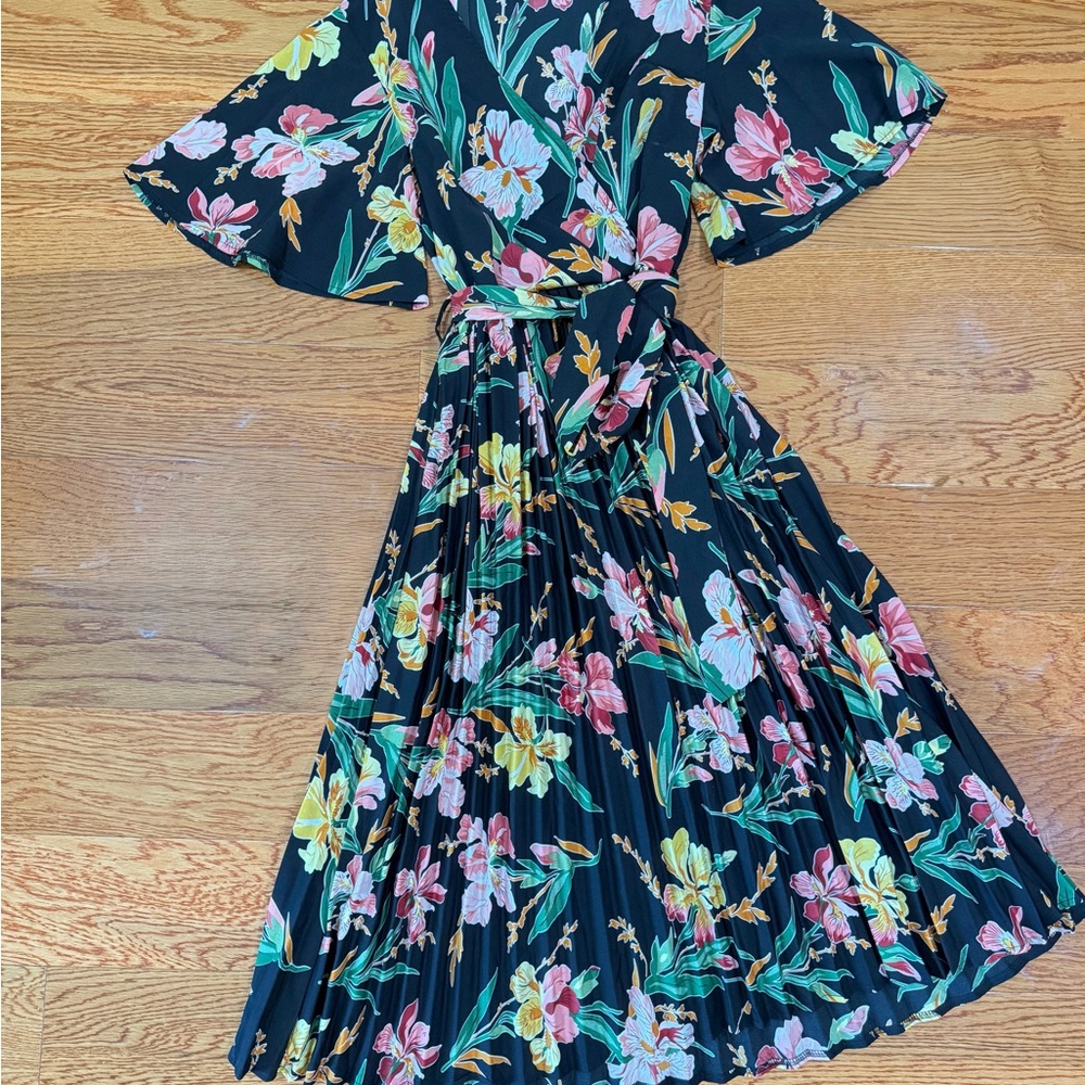 Floral V neck  Black Dress